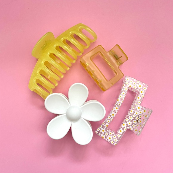 Accessories - Daisy yellow 4pc claw clip set